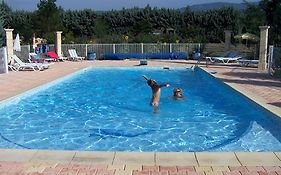 Domaine De La Bégude Hotel 2*